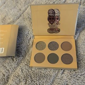 Juvia’s Place Taupes Pallet